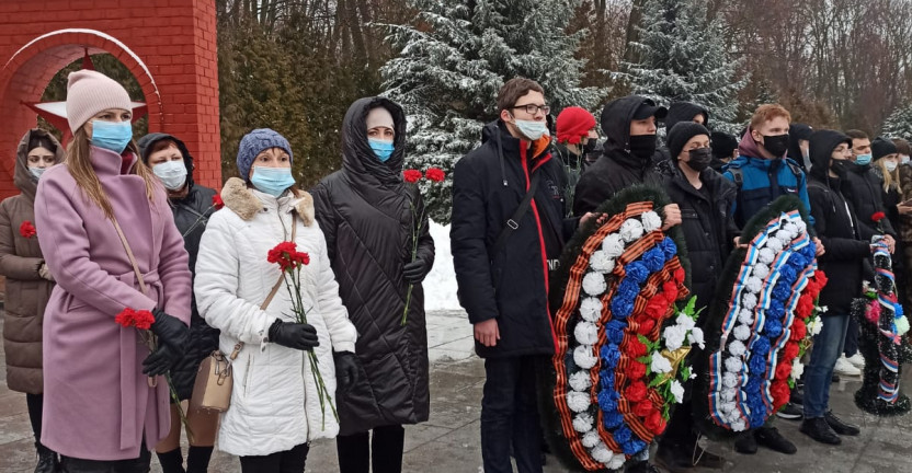 7 декабря 2021 года сотрудники Туластата приняли участие в районном митинге и возложении венков и цветов на братских захоронениях Всехсвятского кладбища, посвященном 80-й годовщине обороны Тулы